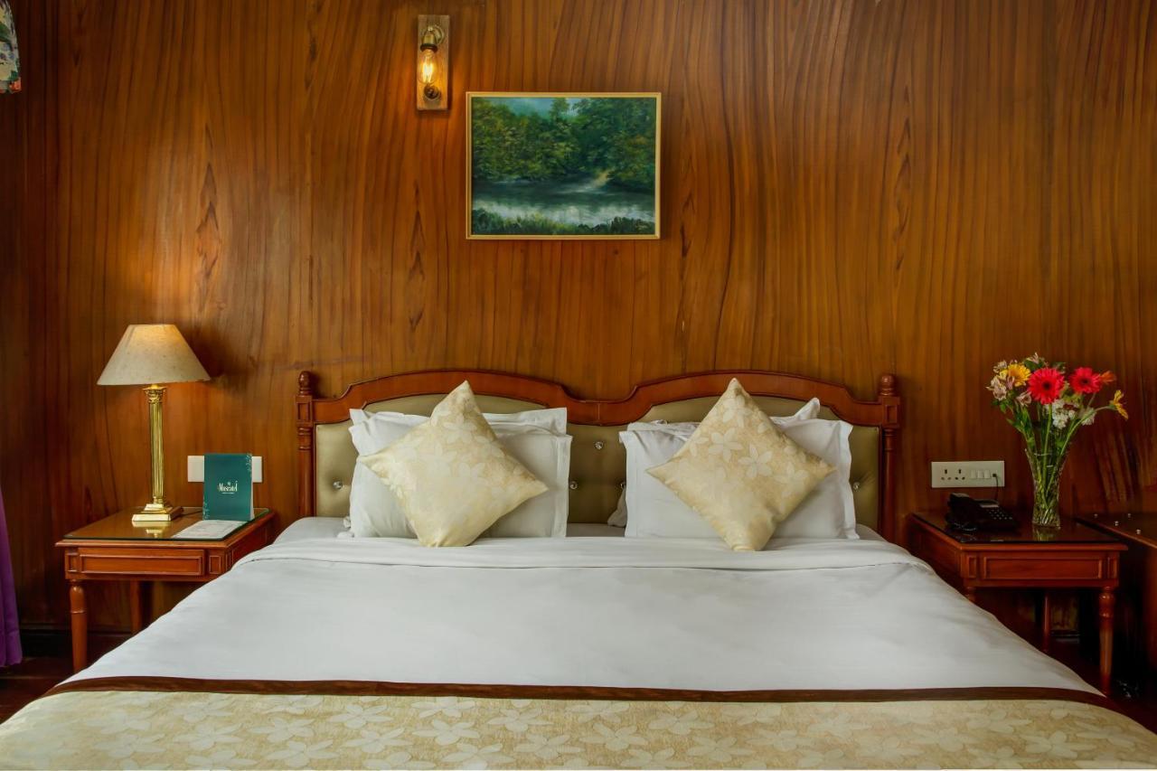 Muscatel Himalayan Resort - 400 Mts From Mall Road Дарджилинг Экстерьер фото