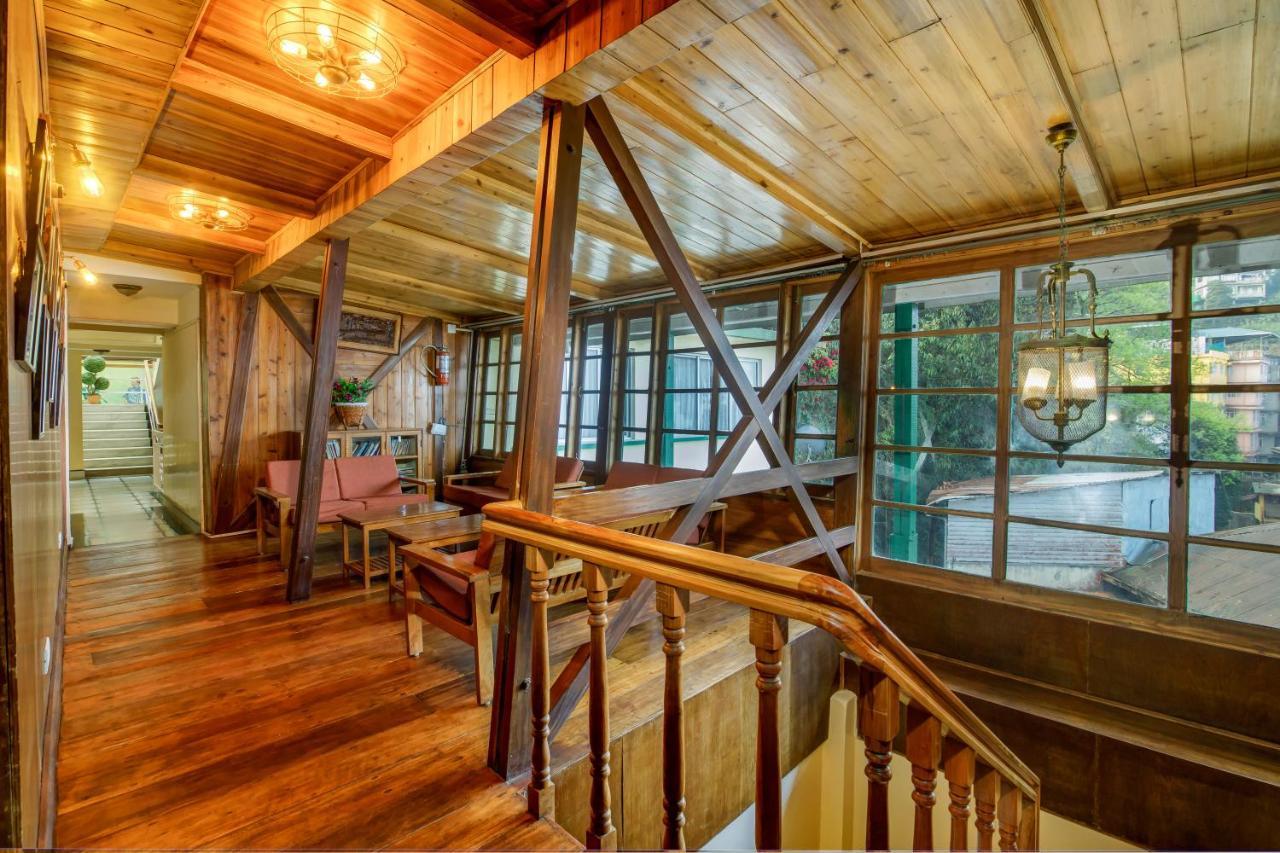 Muscatel Himalayan Resort - 400 Mts From Mall Road Дарджилинг Экстерьер фото