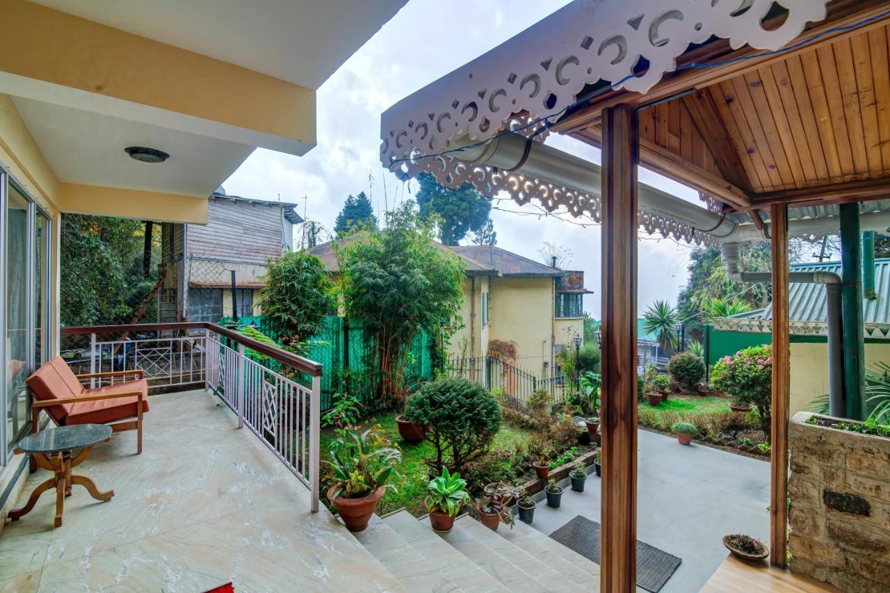 Muscatel Himalayan Resort - 400 Mts From Mall Road Дарджилинг Экстерьер фото